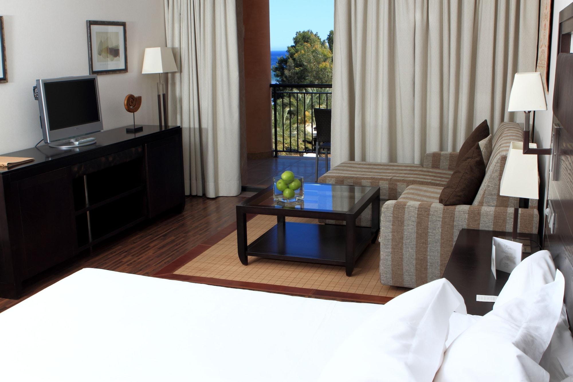 Insotel Fenicia Prestige Suites & Spa Santa Eularia des Riu Bagian luar foto