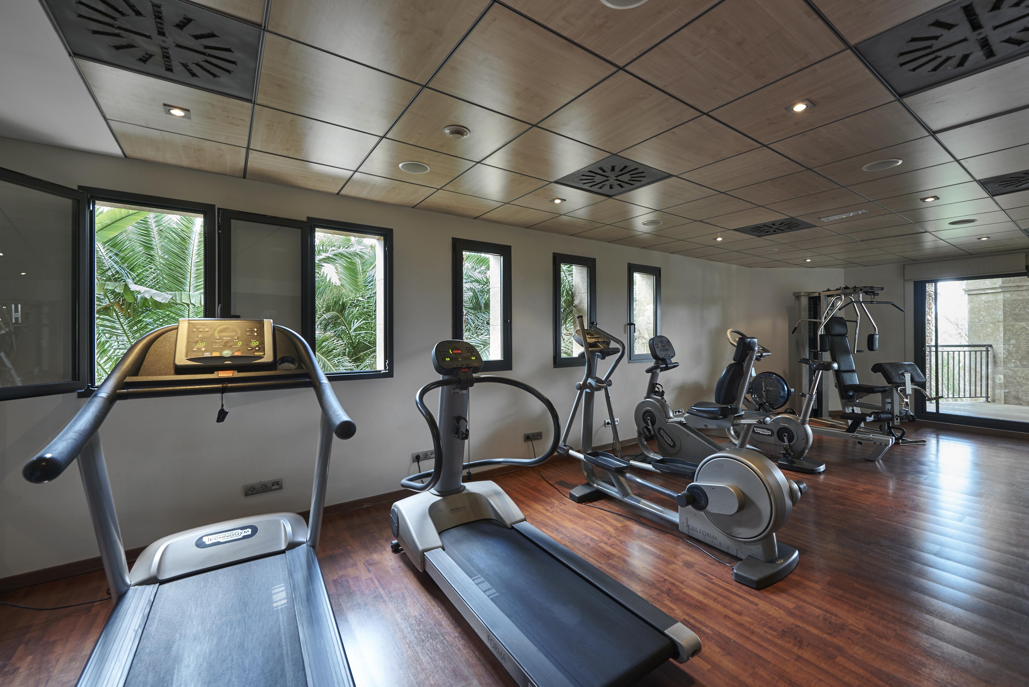 Insotel Fenicia Prestige Suites & Spa Santa Eularia des Riu Bagian luar foto